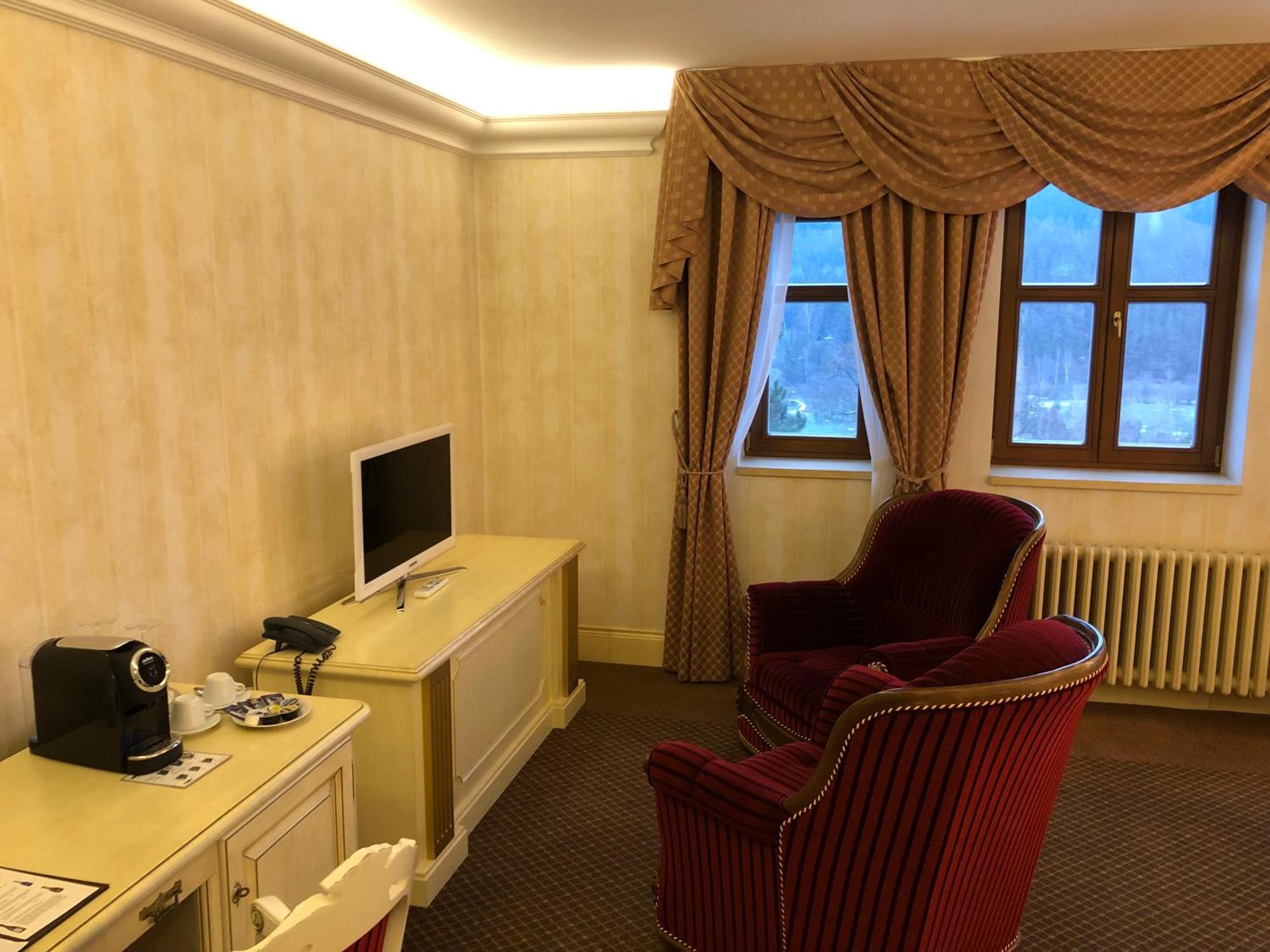 Hotel Chateau Cihelny Karlsbad Exteriör bild